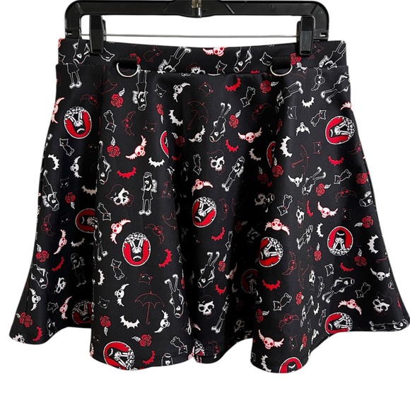 Emily the Strange Hot Topic Black Goth Flare Skater Mini Skirt Front Zip Large - Picture 2 of 12